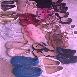 23 pairs of kids shoes